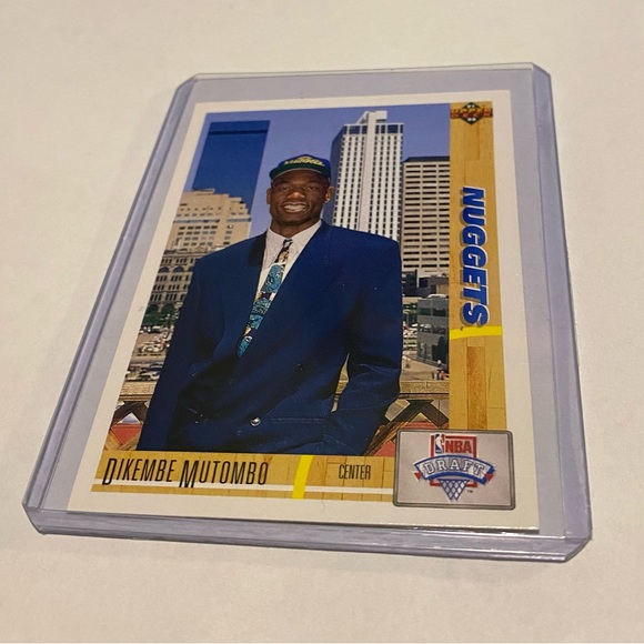 Dikembe Mutombo RC Rookie 1992 Upper Deck Basketball Card Vintage - Picture 1 of 3